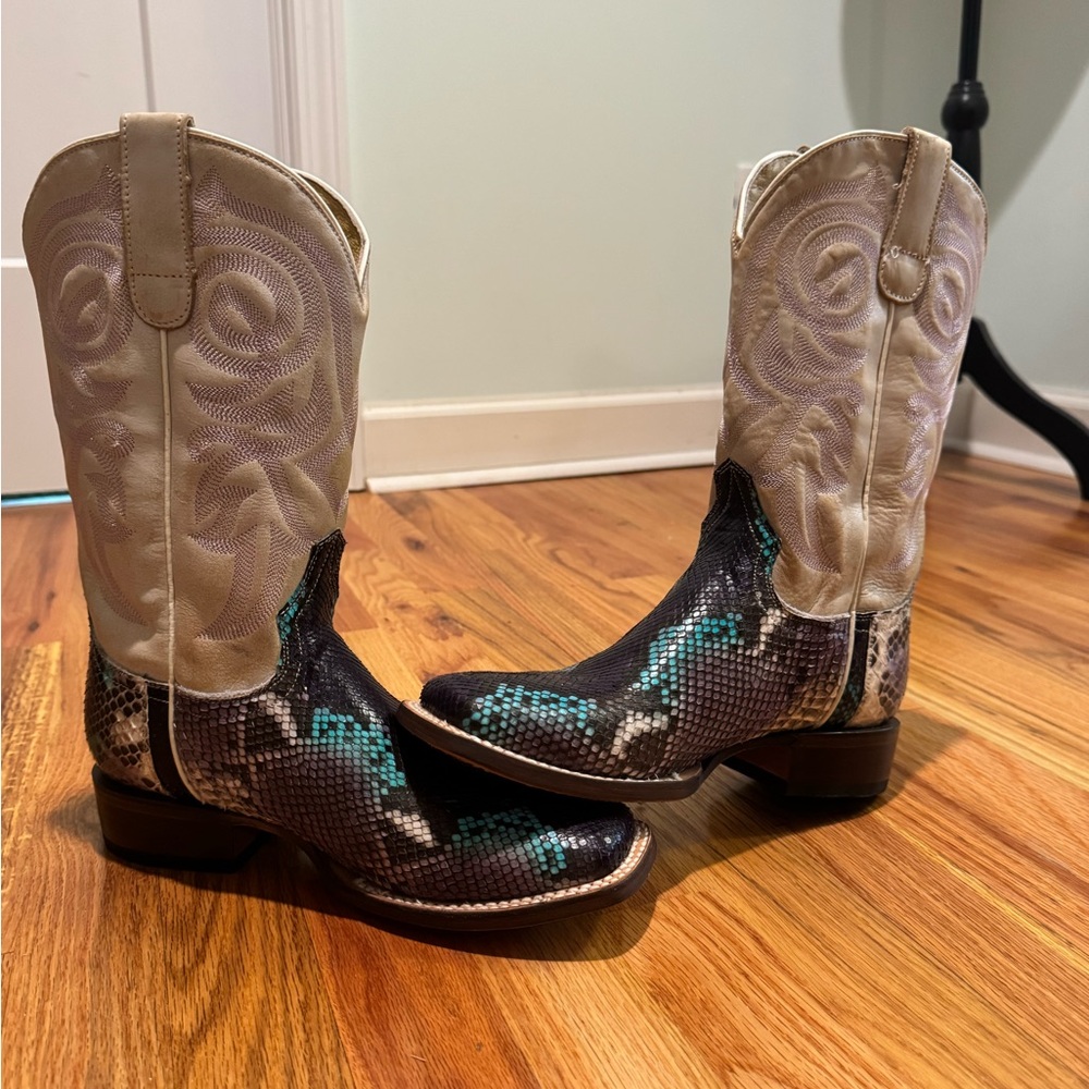 Women’s Roper multi colored Snakeskin Cowboy Boots w/Embroidered Shaft size 7.5 - Picture 5 of 16